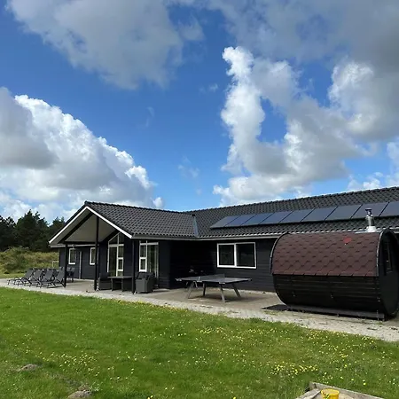 度假居 Summer House With Pool, Sauna